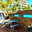 Aristocrat Apartments