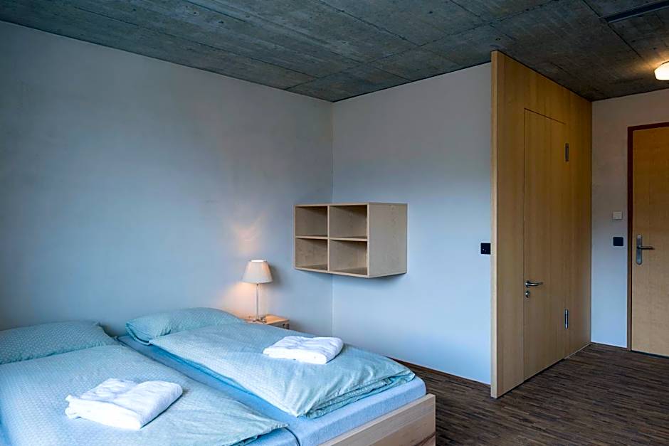 Saanen Gstaad Youth Hostel