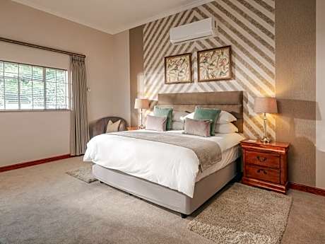 Superior King or Twin Room