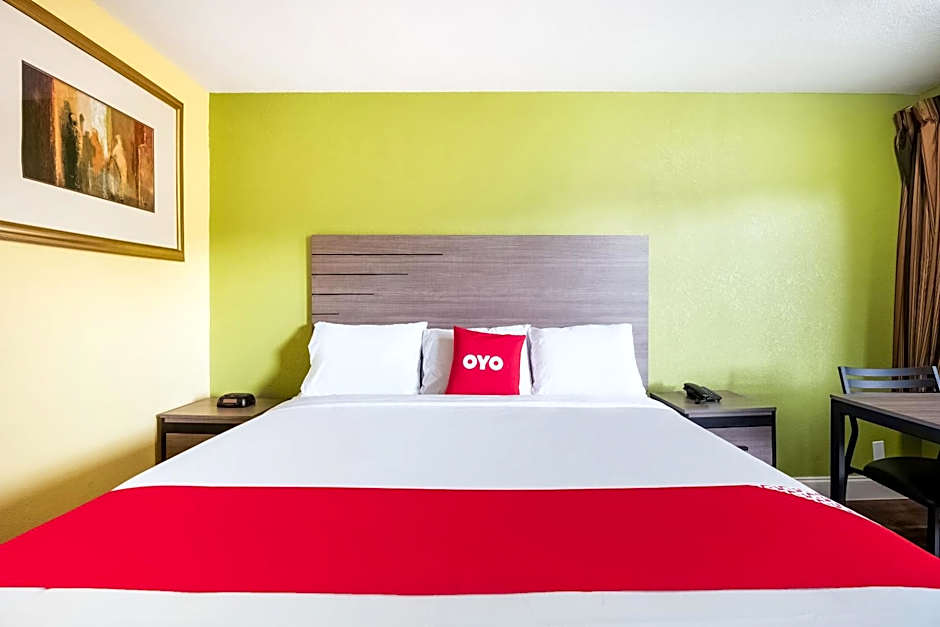OYO Hotel Houston N Fm-1960 Champions TX