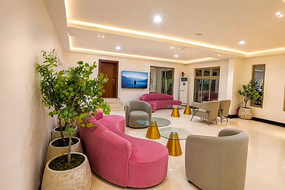 GolfView Suites and Conference Center