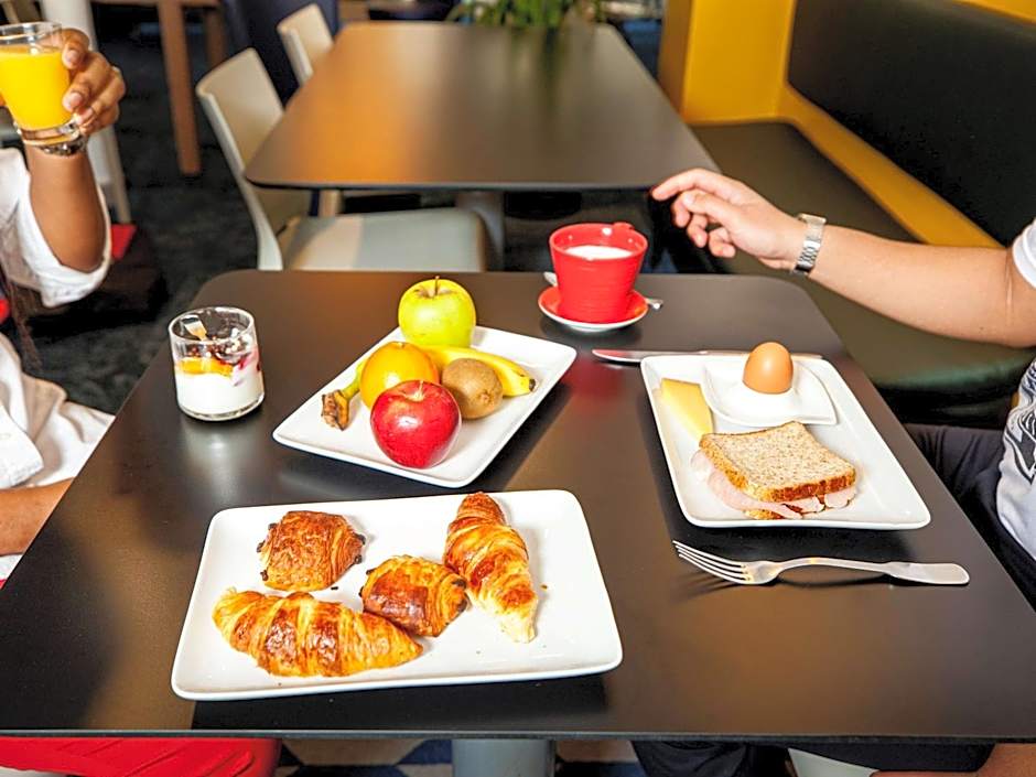 ibis Styles Paris Cadet Lafayette