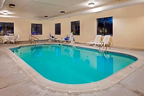 Days Inn by Wyndham Boonville