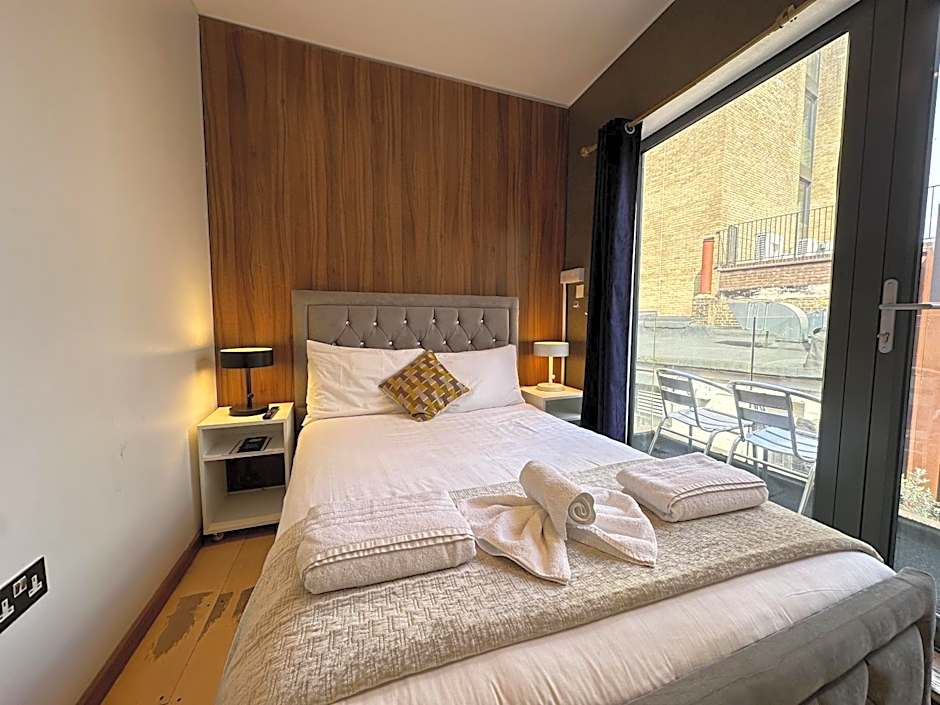 Room Home Stay