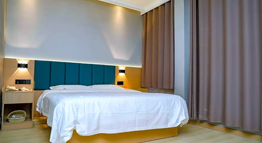 GreenTree Inn Jiangsu Suqian Yiwu Business Center Fukang Avenue Express Hotel