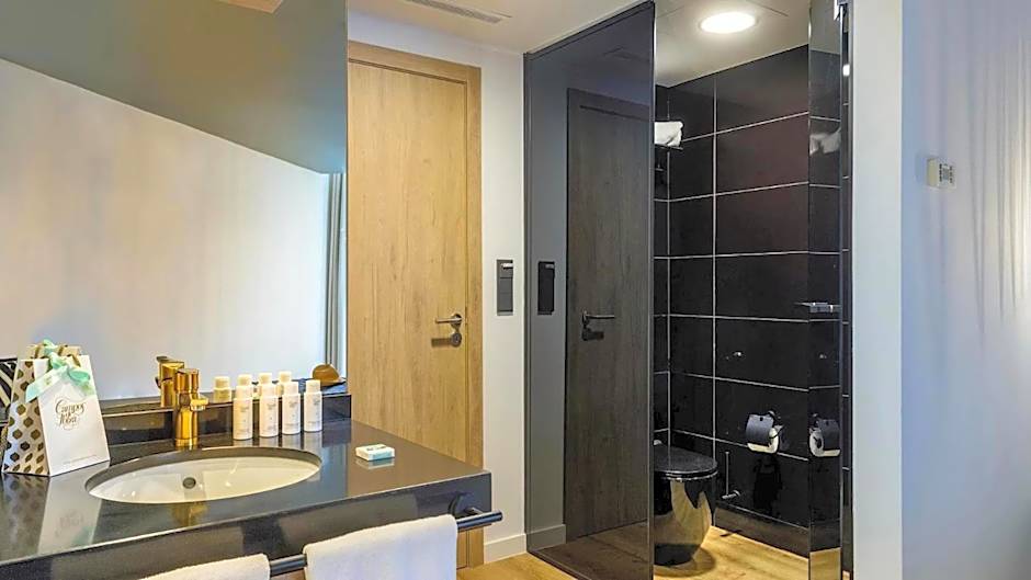 Hotel Vibra District - Adults Only