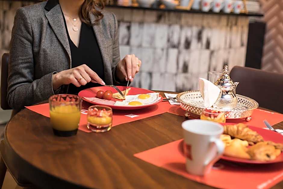 Ibis Abdelmoumen Casa