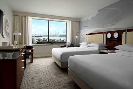 Queen Room with Two Queen Beds and Harbor View - Club Lounge Access
