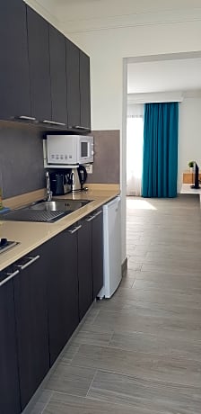 SUPERIOR  APARTMENT 3 OR 4 PAX