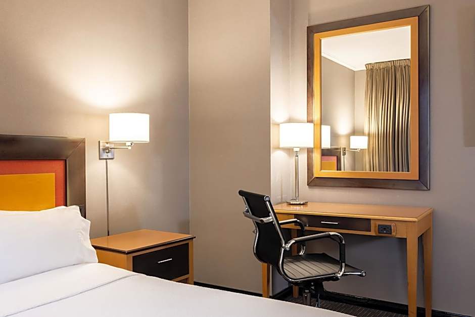 Holiday Inn Express Puerto Madero By IHG