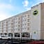 B&B HOTEL Reims Centre Erlon