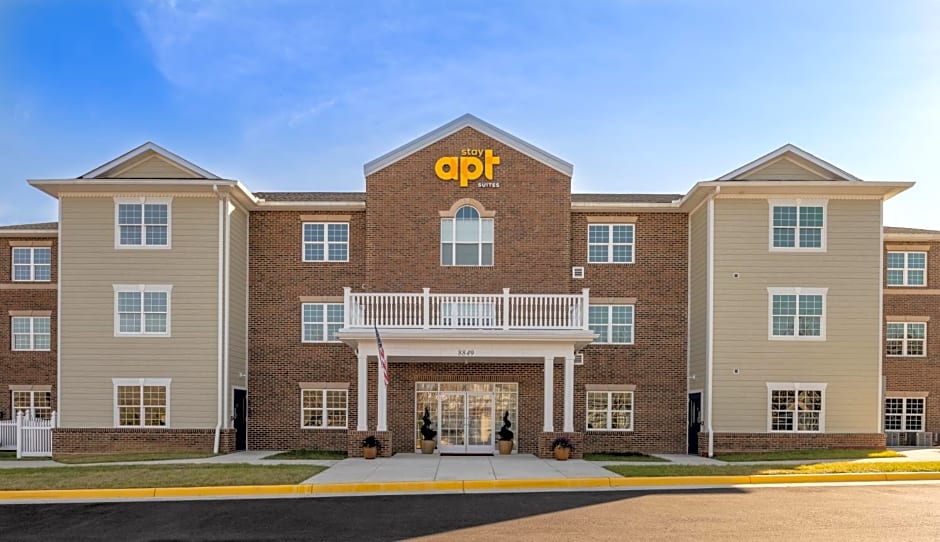 stayAPT Suites Alexandria-Fort Belvoir