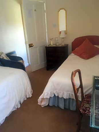 West Wold Farm House B&B