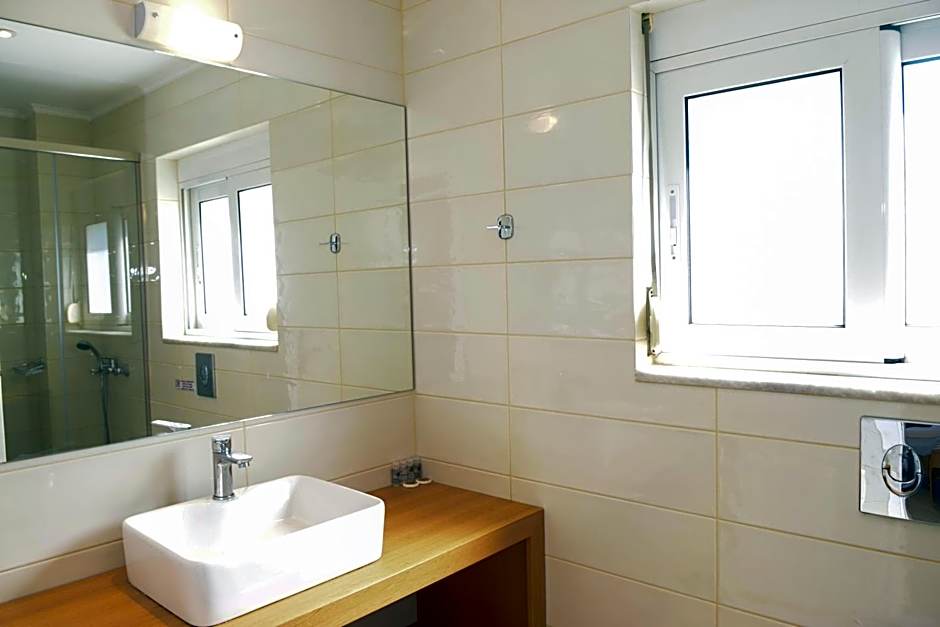 Mithos Premium Rooms