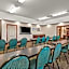 Country Inn & Suites by Radisson, Red Wing, MN