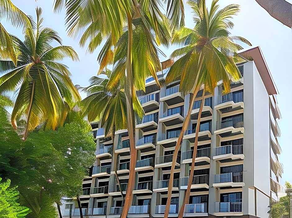 Kaani Grand Seaview at Maafushi