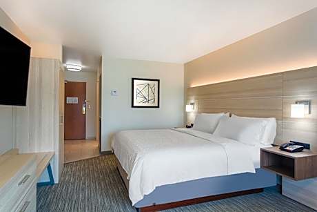 Standard King Room with Walk-In Shower