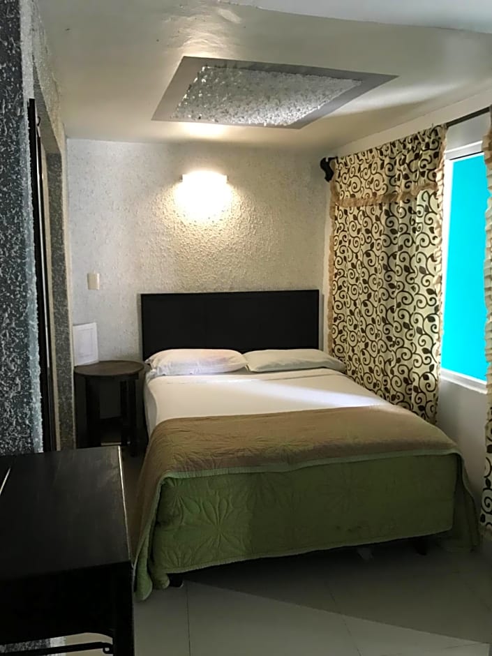 Hotel Central ParQ