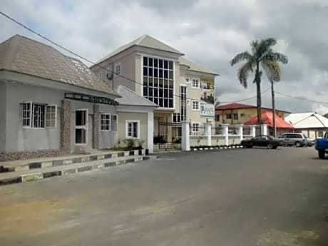 Adsuit Hotel Calabar