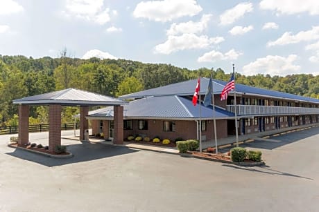 Days Inn by Wyndham Renfro Valley Mount Vernon