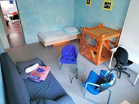 Standard Single Room with Shared Bathroom