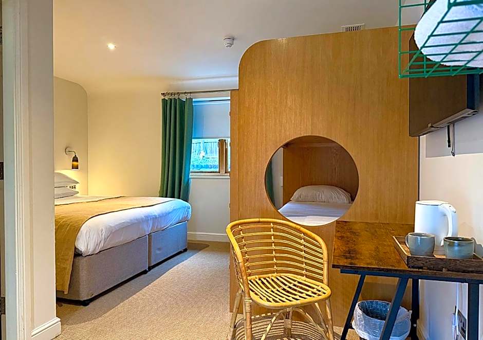 The Ridings at Theobalds Park