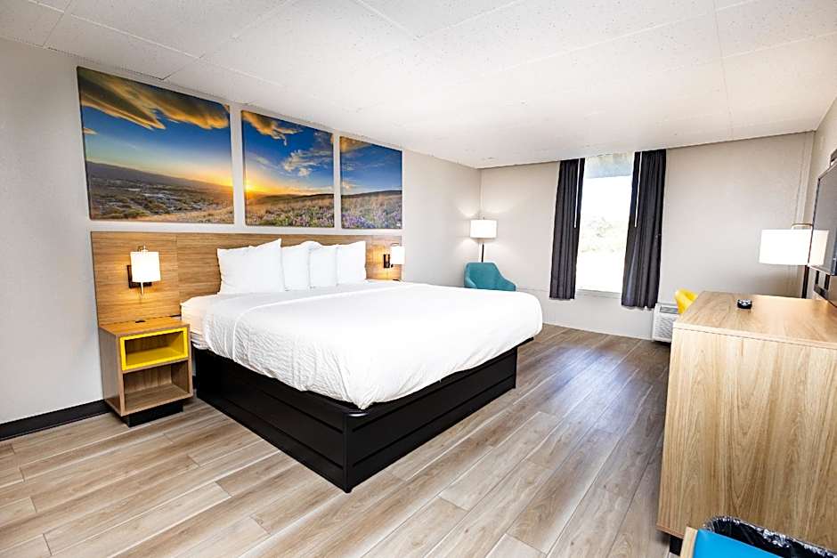 Days Inn by Wyndham Sharonville