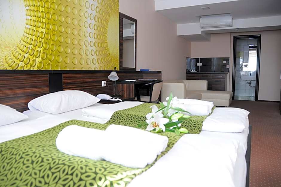 Green Hotel Budapest