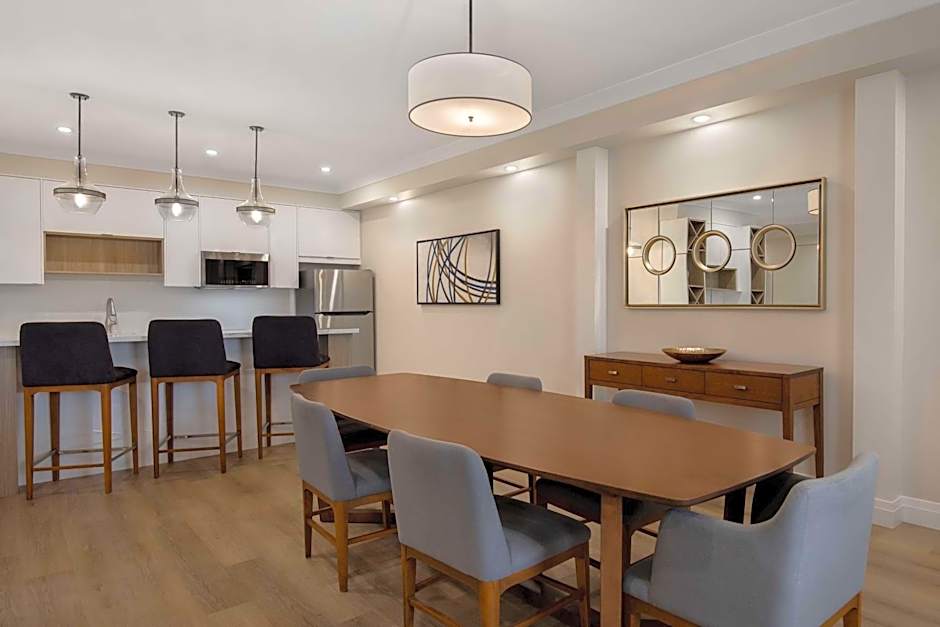 DoubleTree by Hilton London Ontario