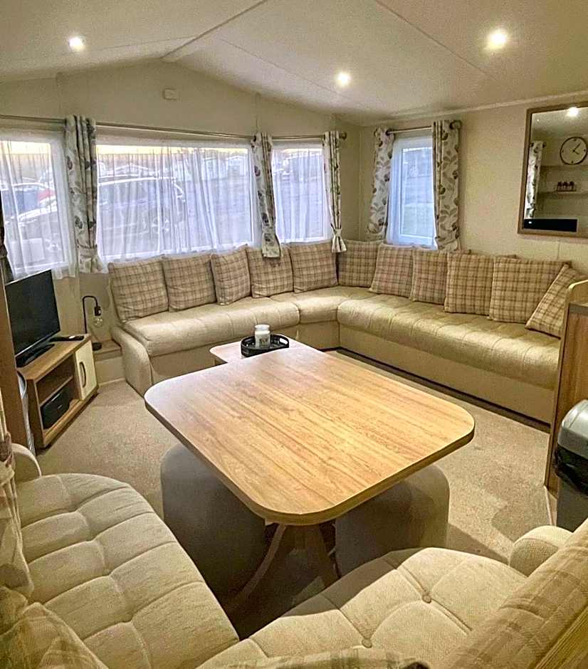 Our Lodge at Newquay Bay NB35