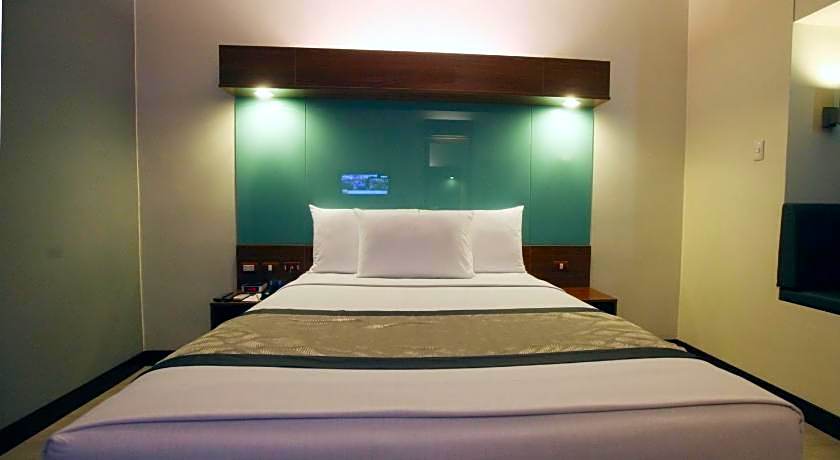 Microtel by Wyndham UP Technohub