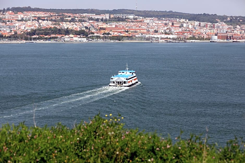 Olá Belém! Cozy Windmill, Stunning views to Lisboa