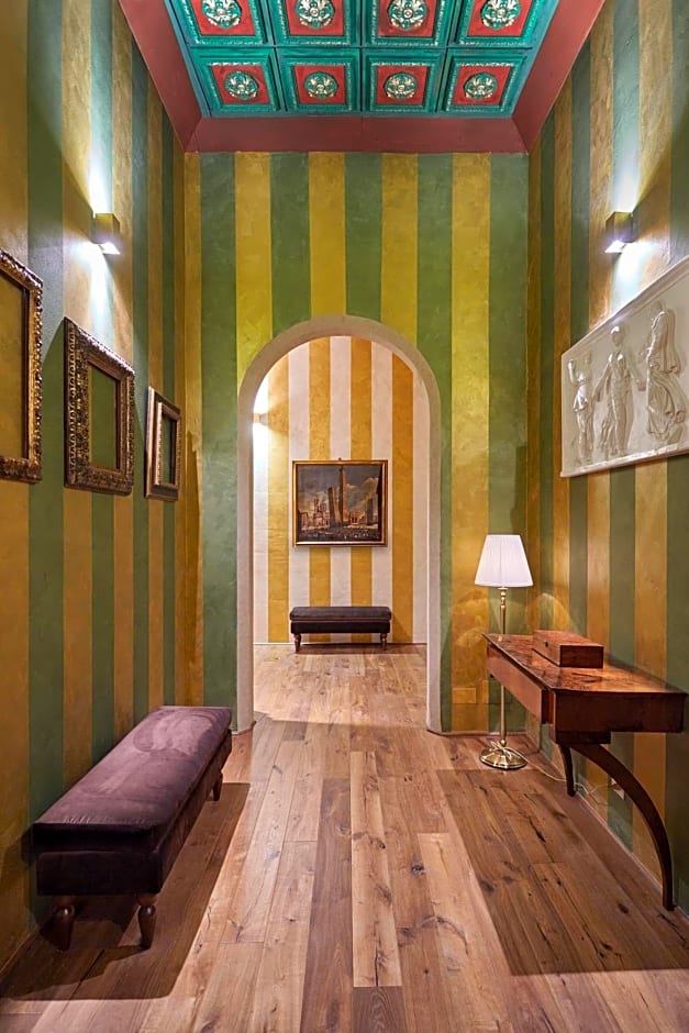 Palazzo di Alcina - Residenza d'Epoca - Luxury-