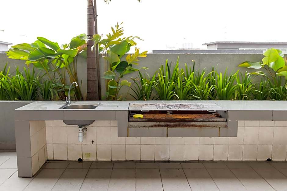 Boulevard Service Apartment KL by Airhost