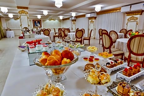 Golden Lis Hotel Boutique