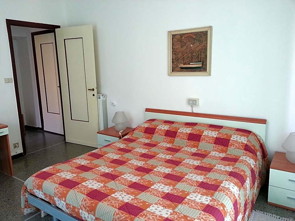 Foto 1 daripada 7 — Triple Room