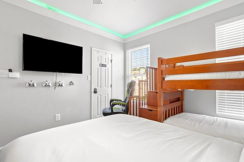Luxury Condo in Gulfport