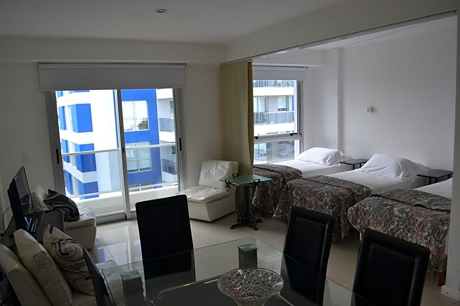 Arenas del Mar Apartments