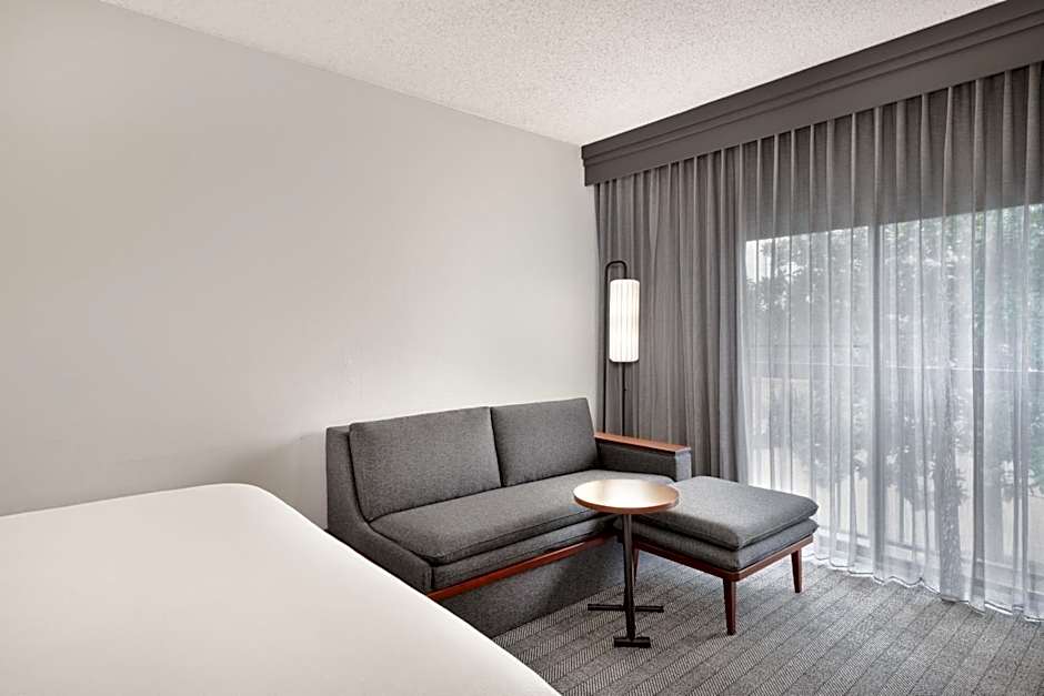 Courtyard by Marriott Memphis Airport