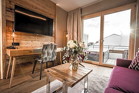 Deluxe Double Room with Spa Bath