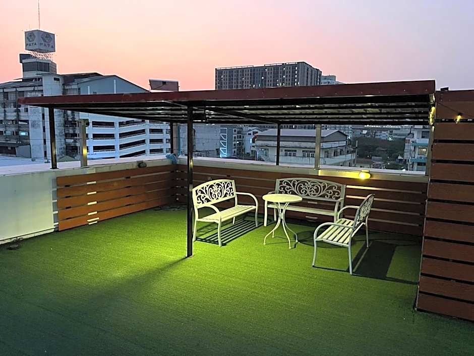 Sunset Residence Pinklao