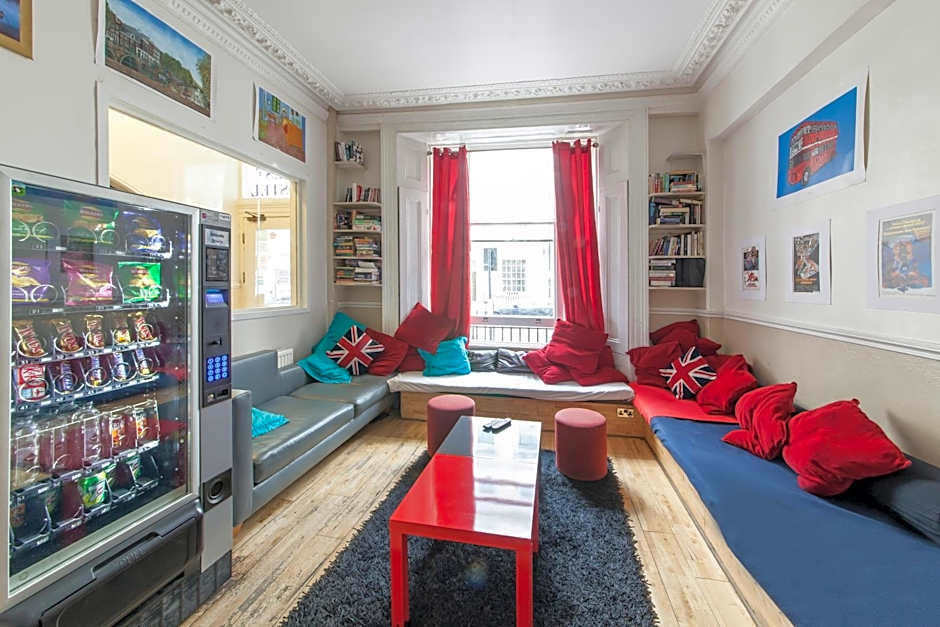 Astor Kensington Hostel