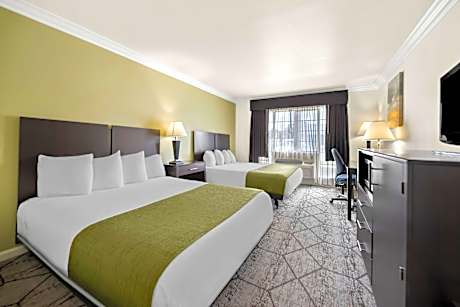 2 Queen Beds, Mobility Accessible, Roll In Shower, Non-Smoking, Continental Breakfast