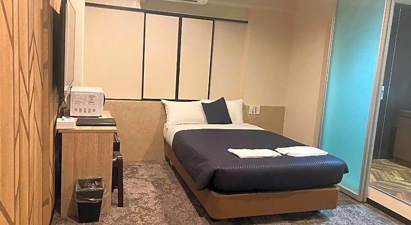 Hotel Livemax Naha