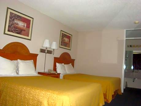 Double Room with Two Double Beds - Non-Smoking
