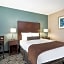 Days Inn & Suites by Wyndham Wausau