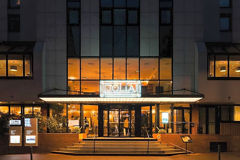 Novotel Paris Suresnes Longchamp