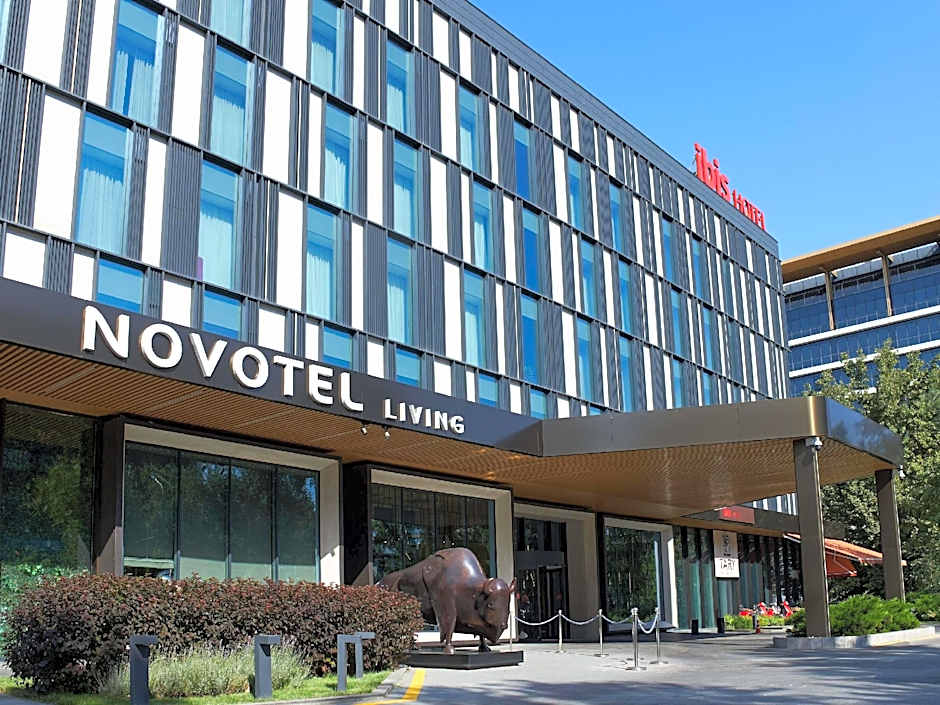 Novotel Living Almaty Jetisu