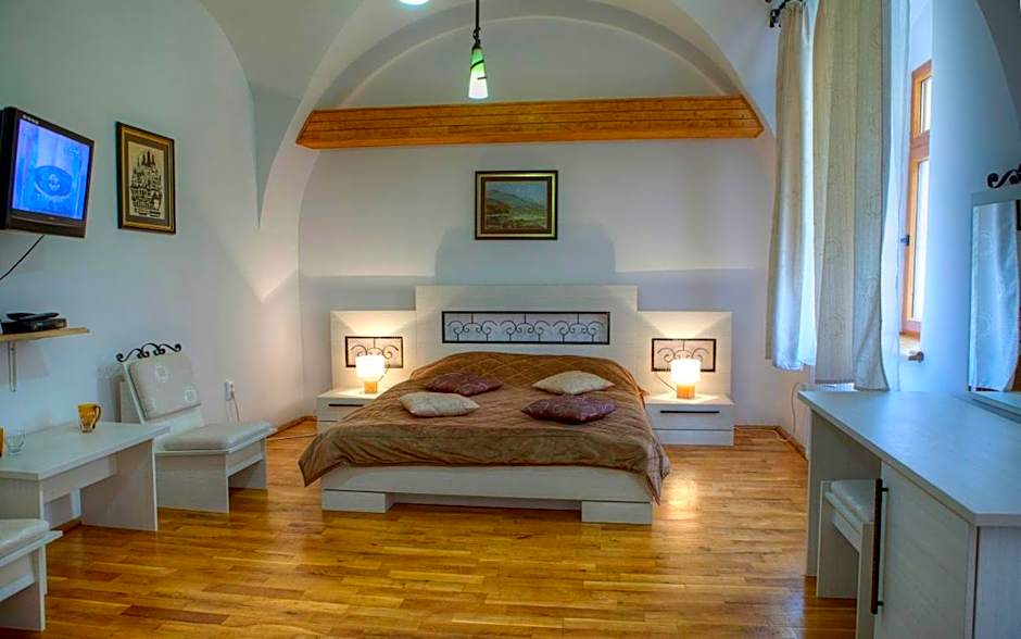 Piata Sfatului Central Confort