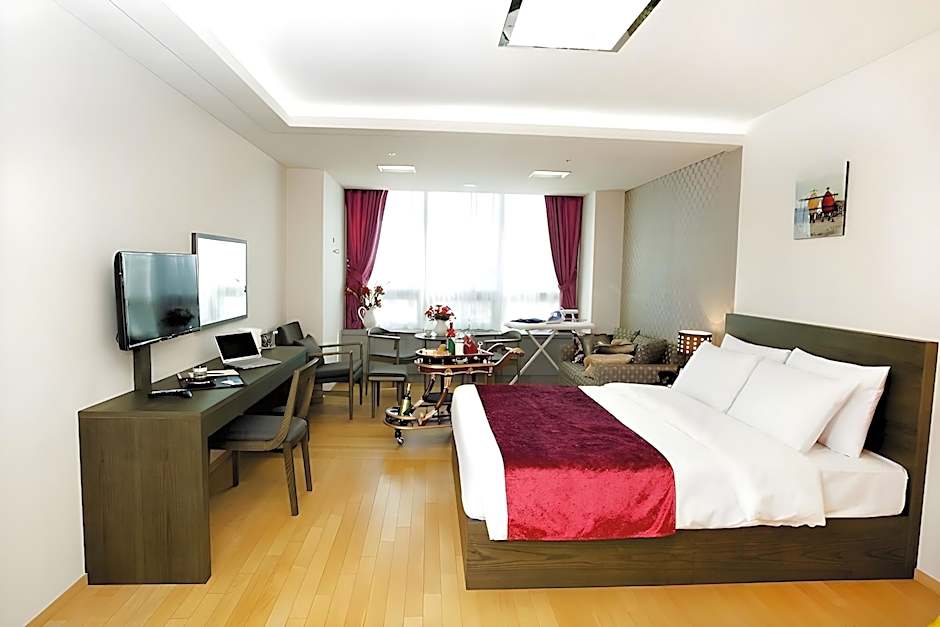 Hotel Hu Incheon Airport Unseo